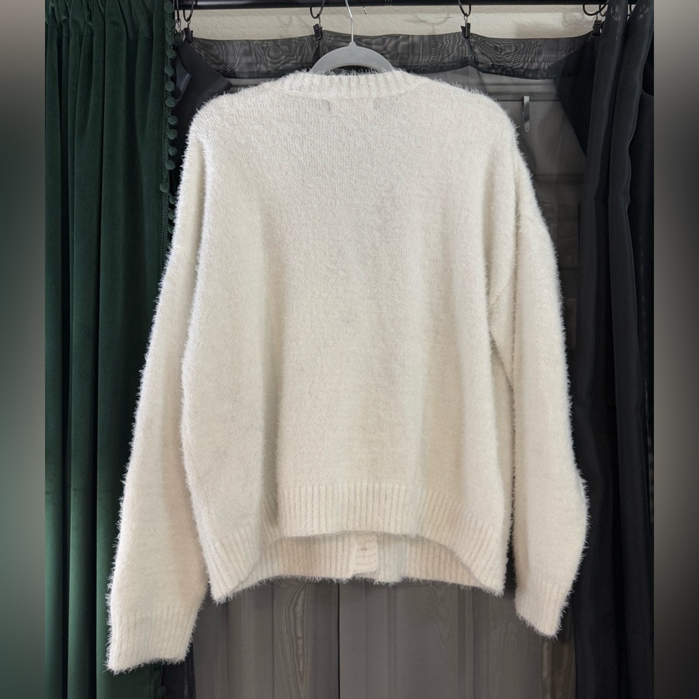 33 Degrees White Button-Down Cardigan With Sparkly Snowflakes Size XXL - Picture 2 of 5